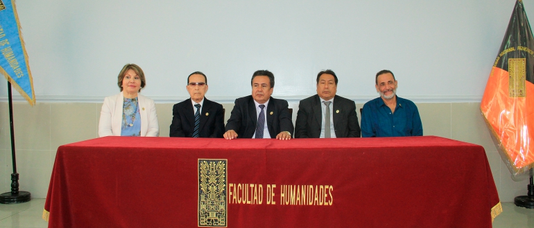 Se clausura Simposio Internacional de Estudios Generales que presenta libro y obras teatrales