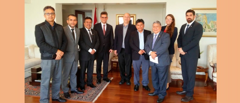 Rector villarrealino participa en reunión con representantes de Israel