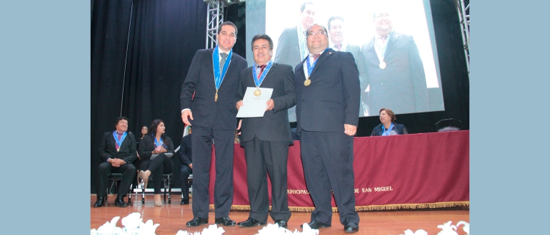 Nuestra universidad recibe distinción de Municipalidad de San Miguel